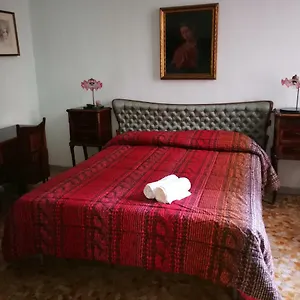 arturos-house.hotels-amalfi.com/